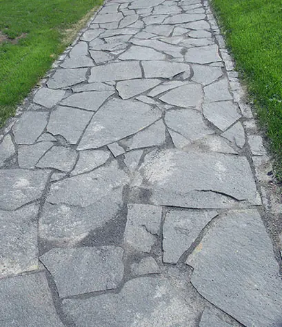 Leistung Basalt-Polygonalplatten