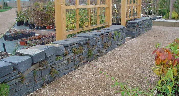 Leistung Basalt Mauersteine